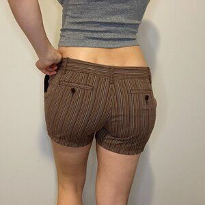 BCBG low-rise Y2k shorts - brown stripe